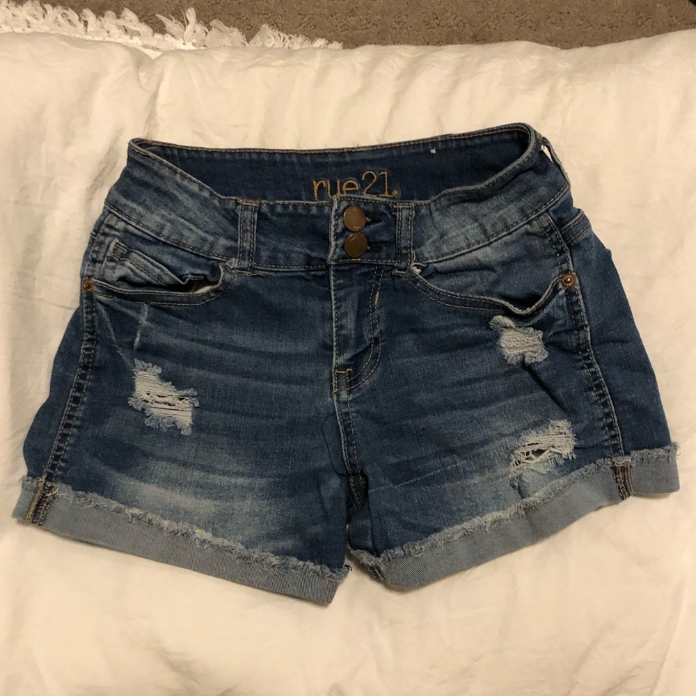 Rue21 Medium Wash Jean Shorts - Size 0